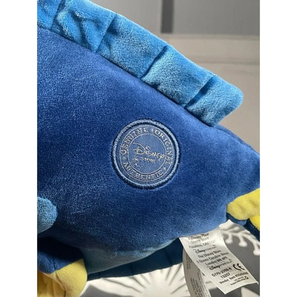 Disney Store Pixar Finding Dory Blue Plush Stuffed Animal Toy NWT New with Tags